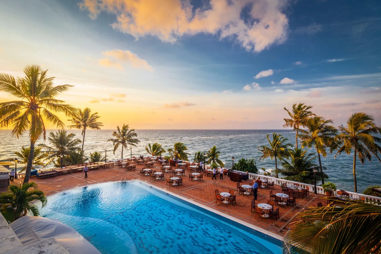 Mount Lavinia Hotel — rooms and atmosphere