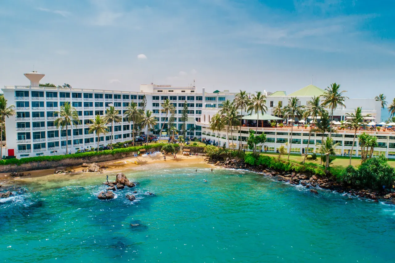 Mount Lavinia Hotel — rooms and atmosphere