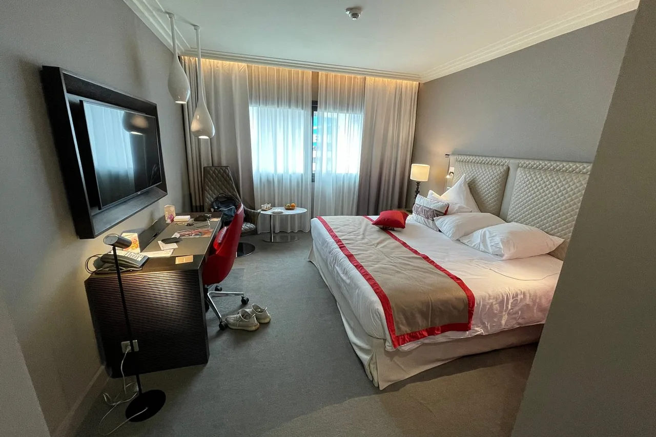 Mövenpick Hotel Abidjan — ภาพห้องพักและบรรยากาศ