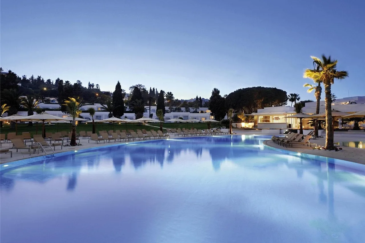 Mövenpick Hotel Gammarth Tunis — ภาพห้องพักและบรรยากาศ