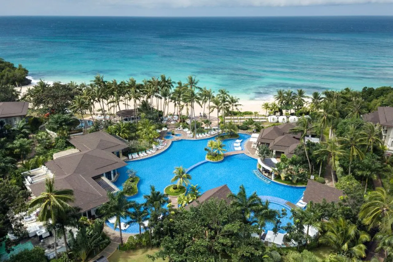 Mövenpick Resort & Spa Boracay — โรงแรมในโบราเคย์