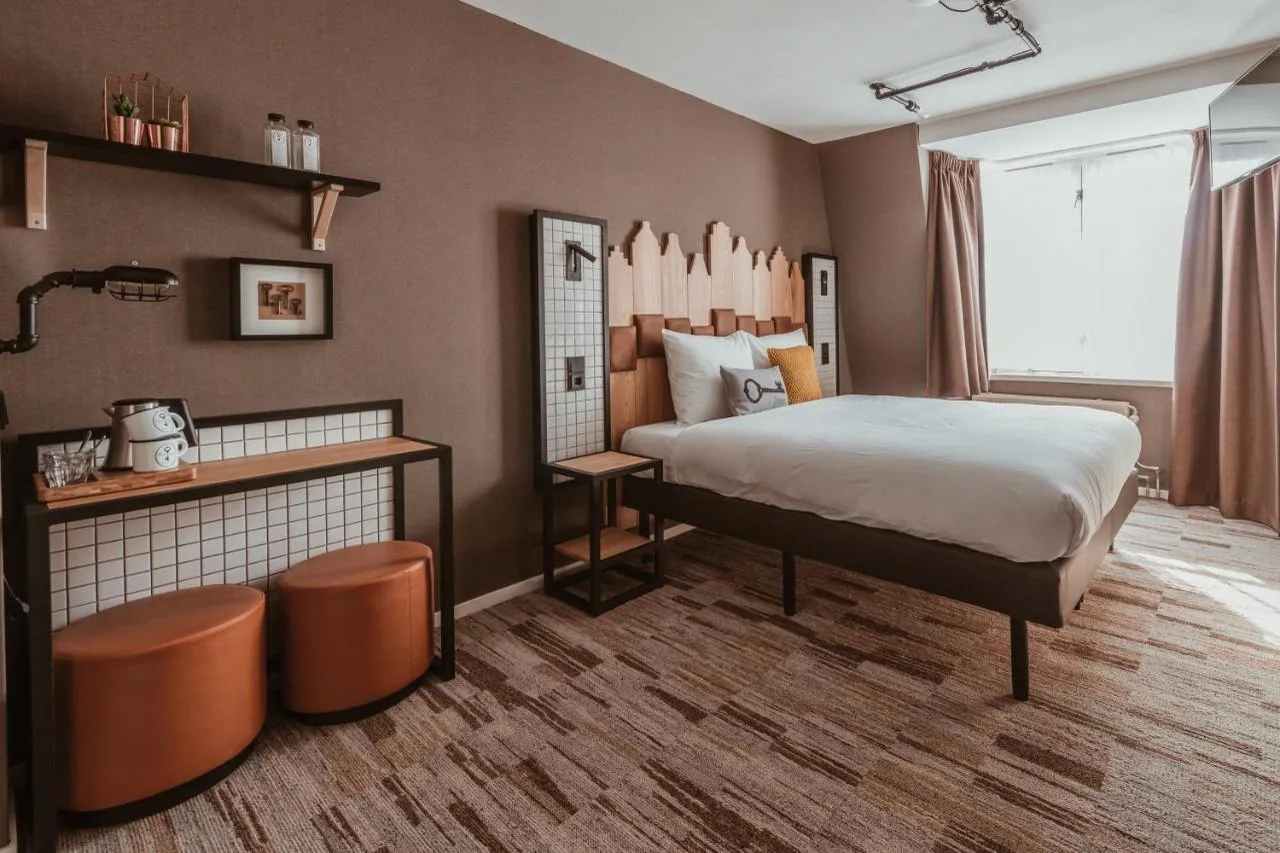 Mr. Jordaan — rooms and atmosphere