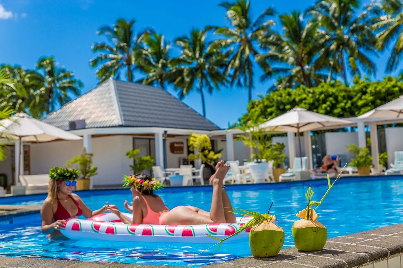 Muri Beach Club Hotel (Adults Only) — ภาพห้องพักและบรรยากาศ
