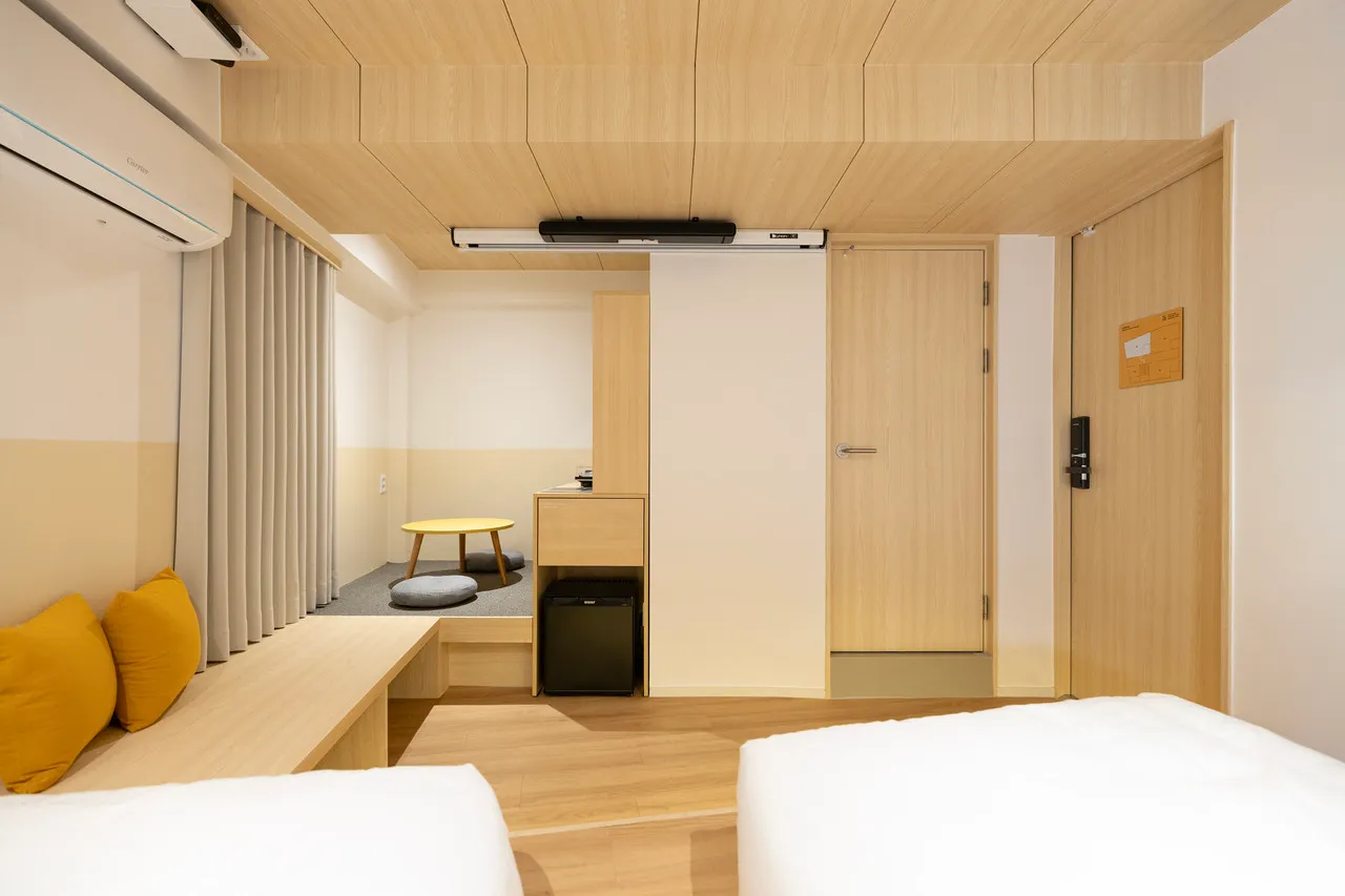 Myeongdong Guesthouse Como — rooms and atmosphere