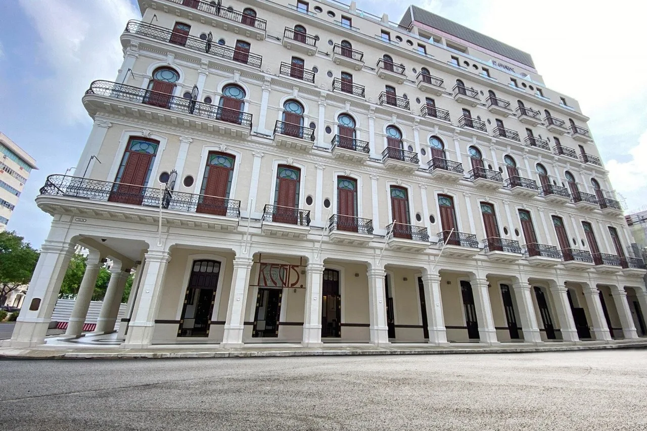 Mystique Regis Habana by Royalton — โรงแรมในฮาวานา