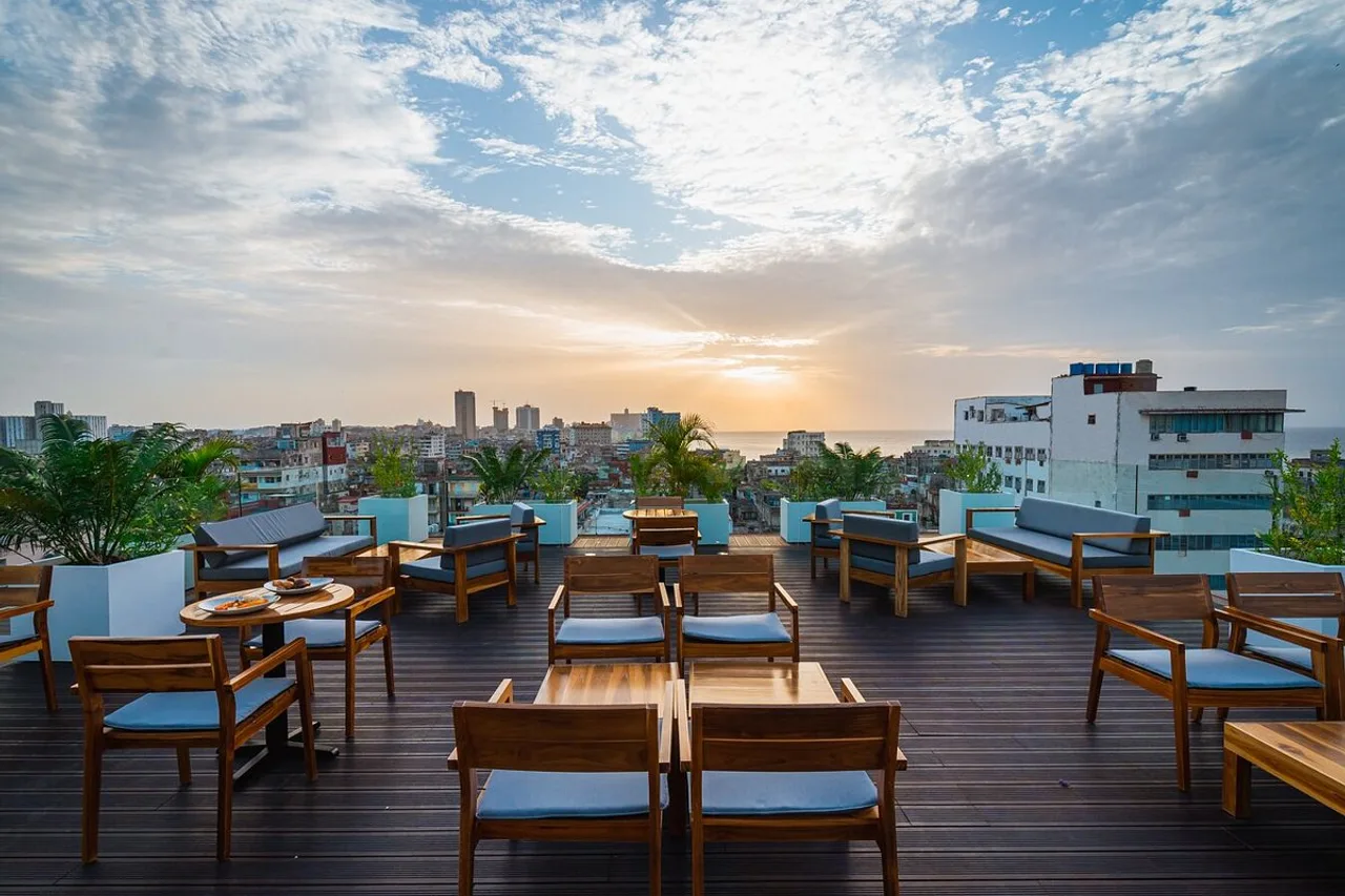 Mystique Regis Habana by Royalton — rooms and atmosphere
