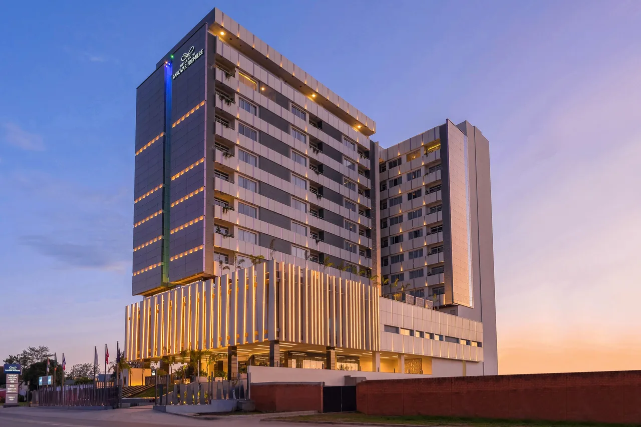 Neelkanth Sarovar Premiere Lusaka — โรงแรมในลูซากา