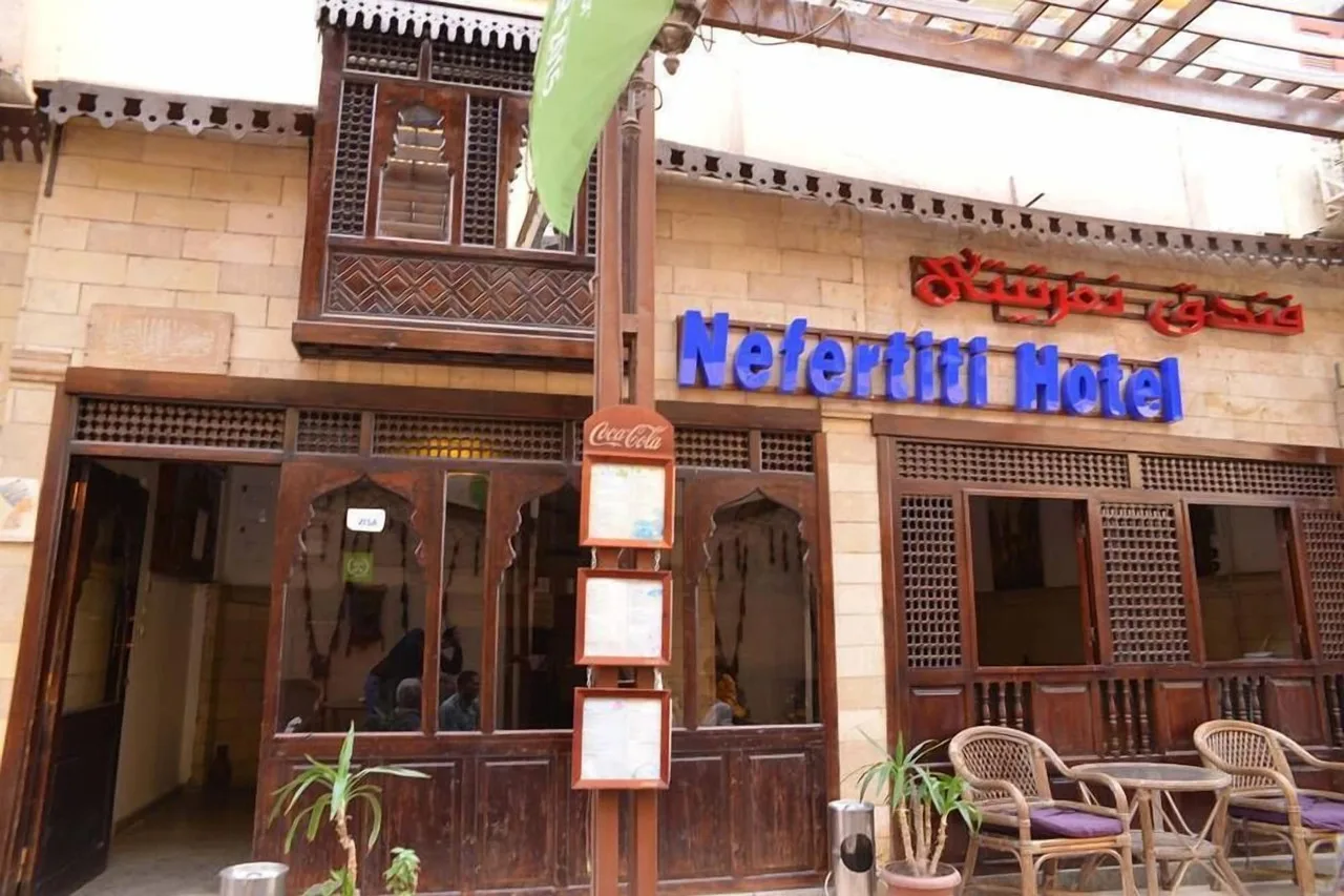 Nefertiti Hotel Luxor — ลักซอร์