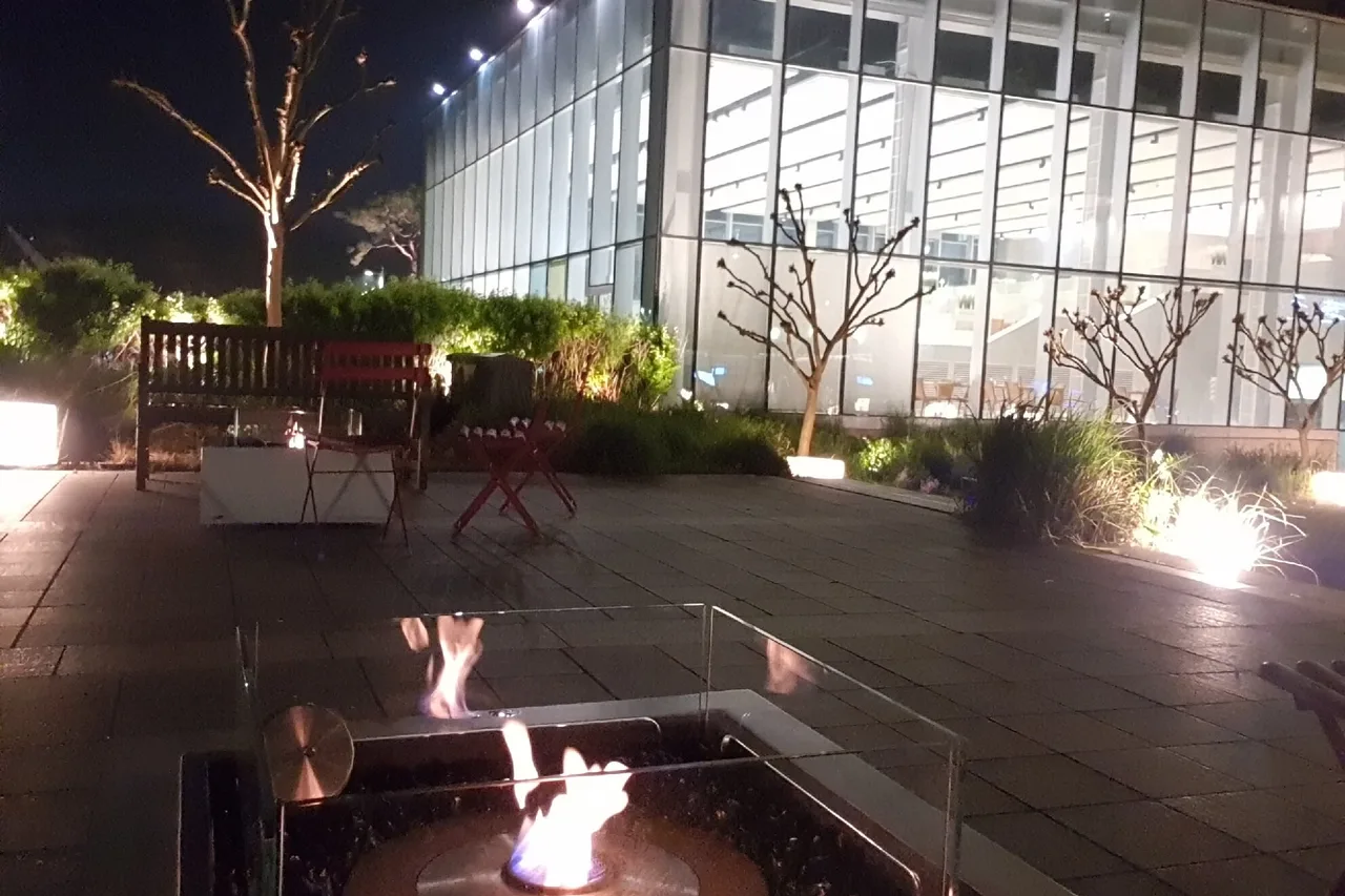 Nest Hotel Incheon — rooms and atmosphere