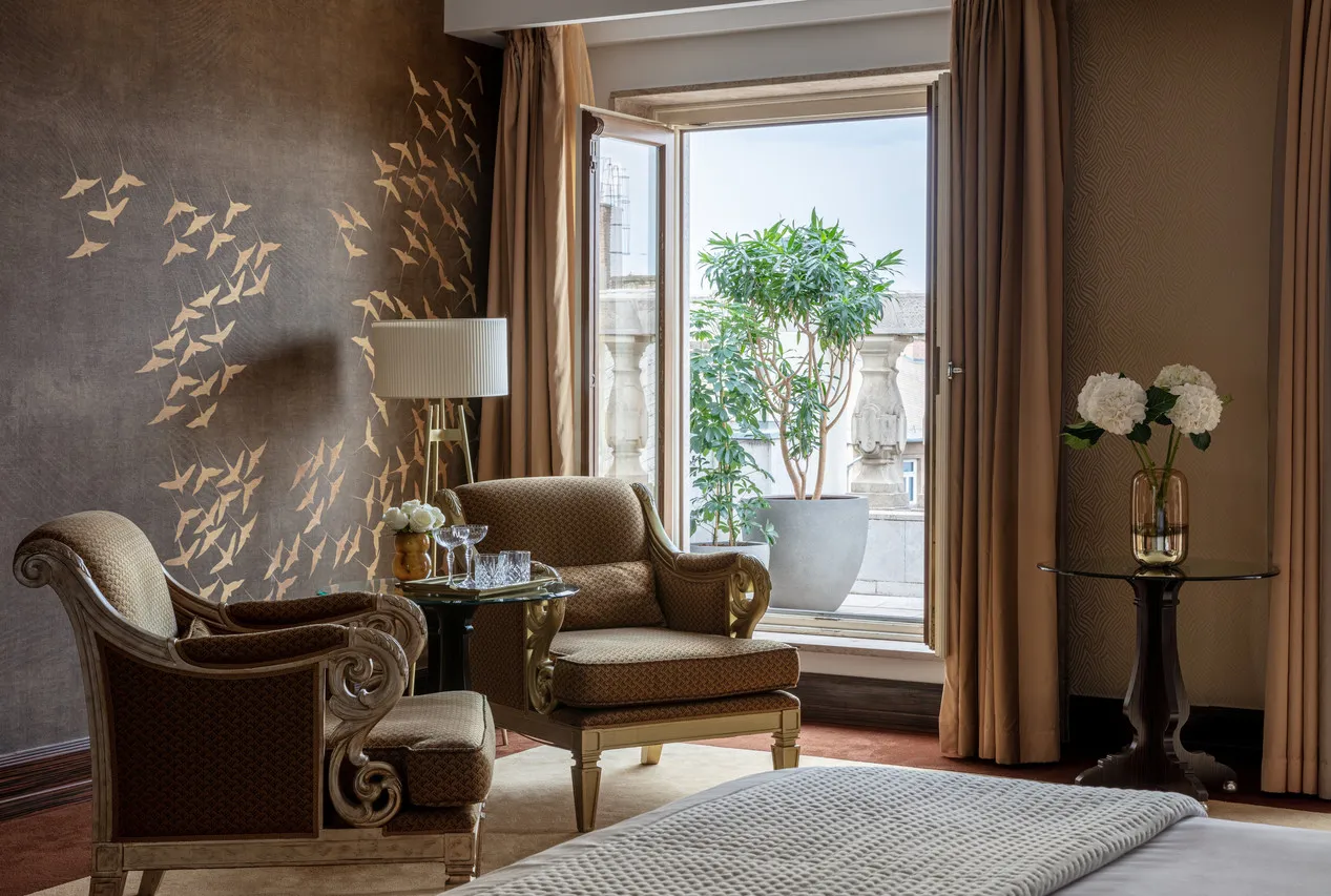 New York Palace, The Dedica Anthology, Autograph Collection — rooms and atmosphere