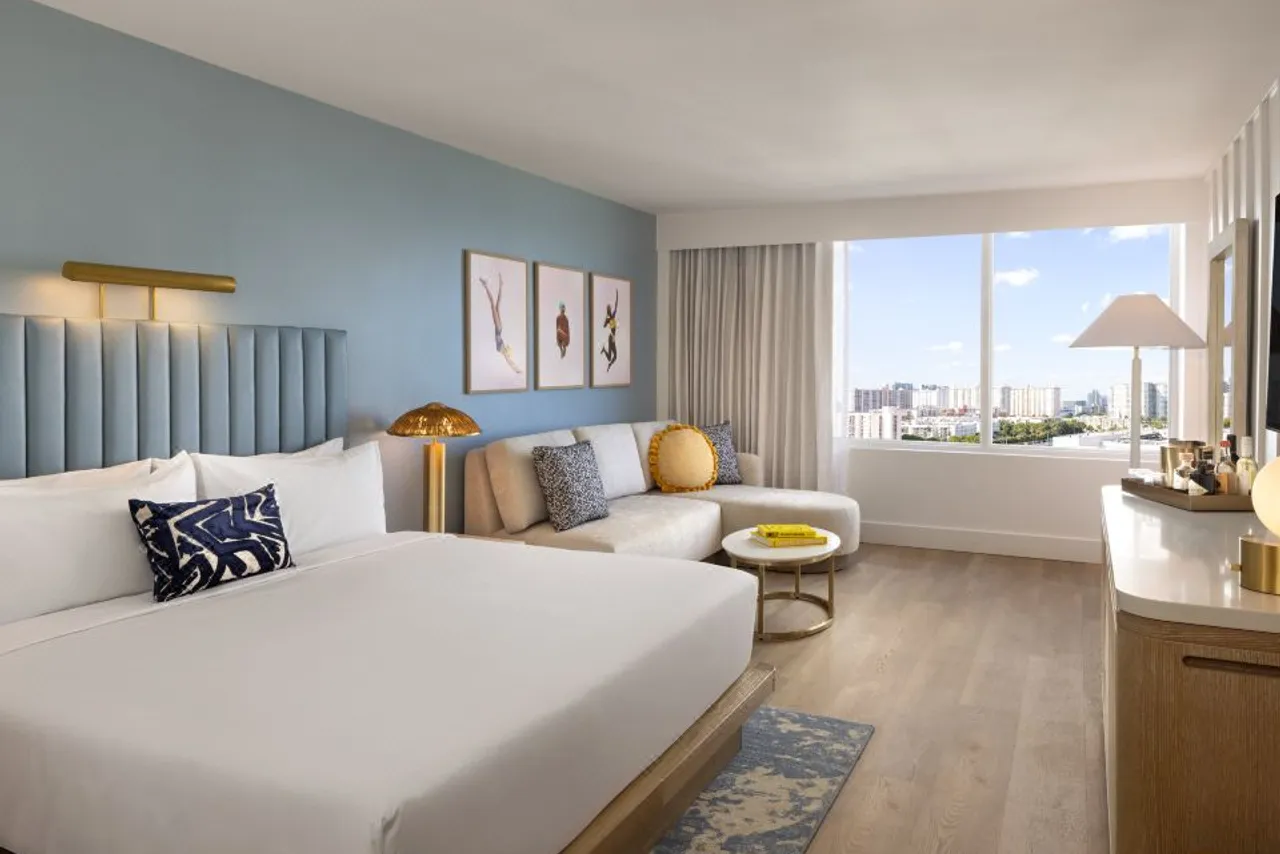 The Sunny Miami Sunny Isles Beach, Curio Collection by Hilton — ภาพห้องพักและบรรยากาศ