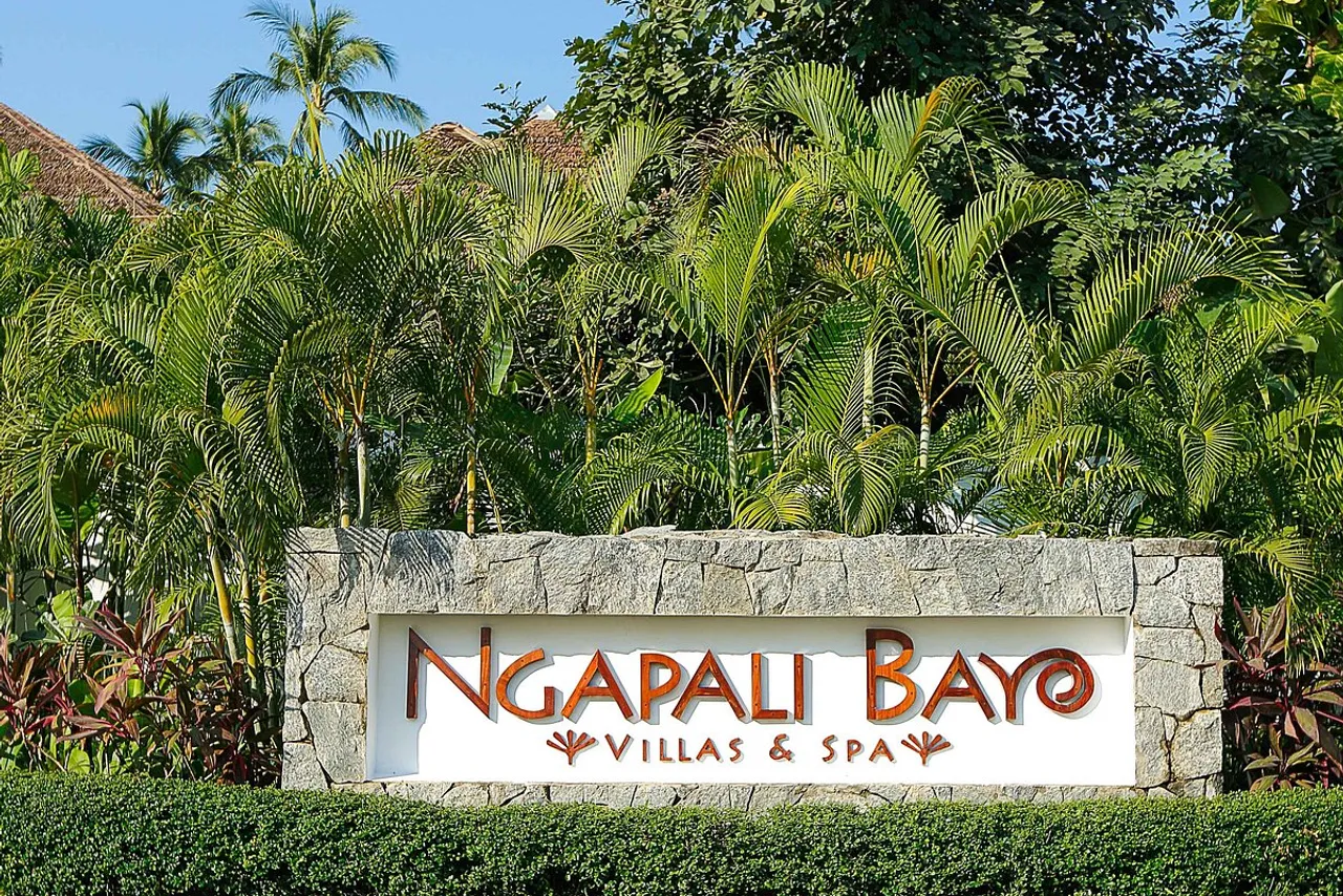 Ngapali Bay Villas & Spa — rooms and atmosphere