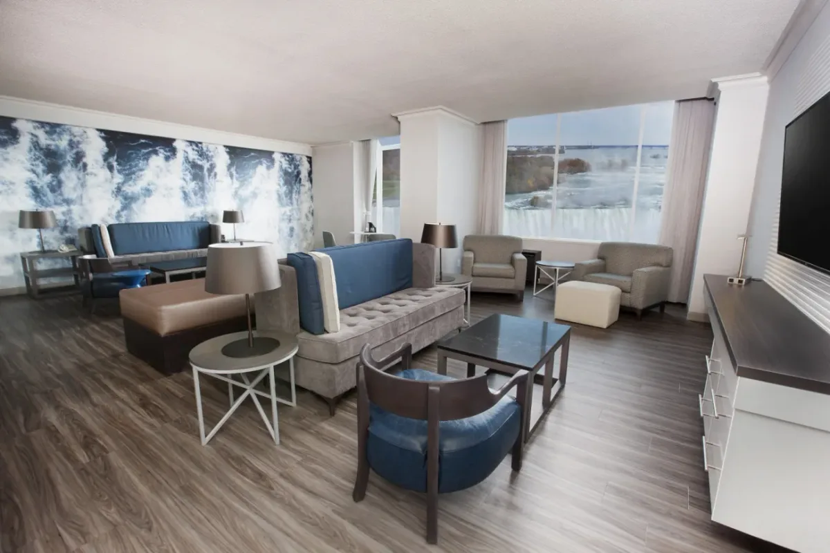 Niagara Falls Marriott on the Falls — ภาพห้องพักและบรรยากาศ
