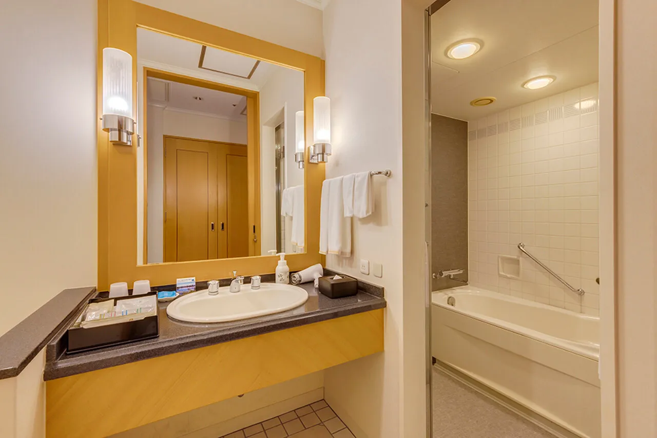 Hotel Nikko Kumamoto — rooms and atmosphere