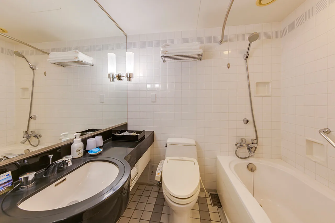 Hotel Nikko Kumamoto — rooms and atmosphere