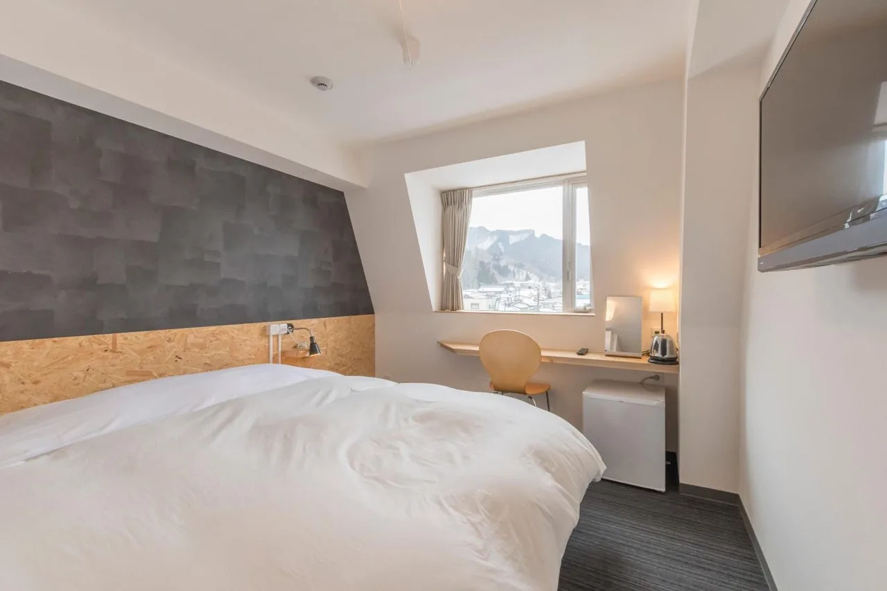 Nikko Station Hotel II — rooms and atmosphere