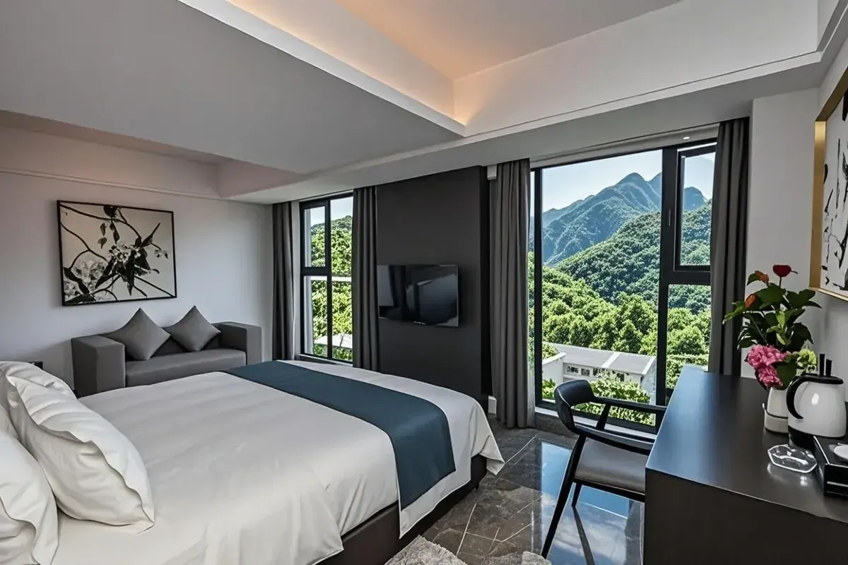 Niuguanjia Modern Guest House Zhangjiajie — rooms and atmosphere