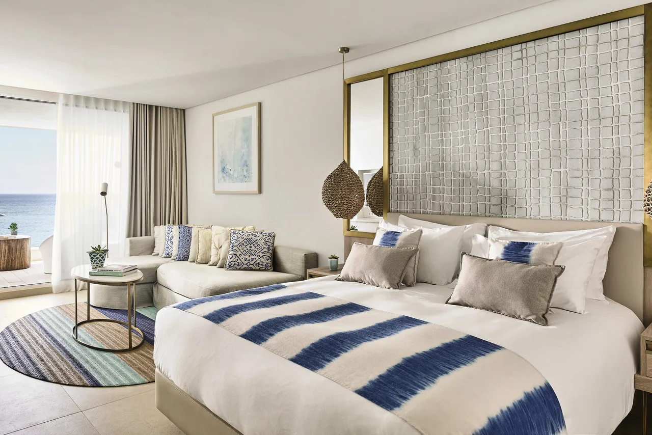 Nobu Hotel Ibiza Bay — rooms and atmosphere