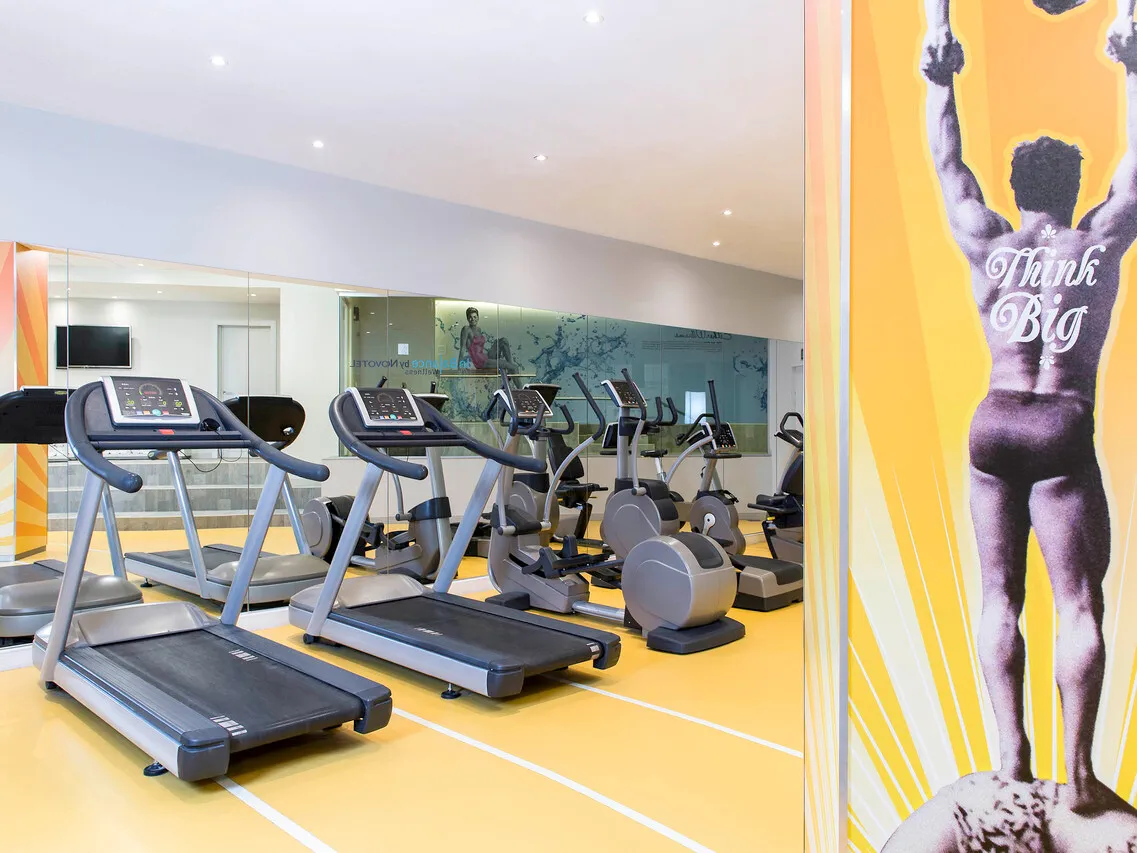 Novotel Brussels City Centre — rooms and atmosphere