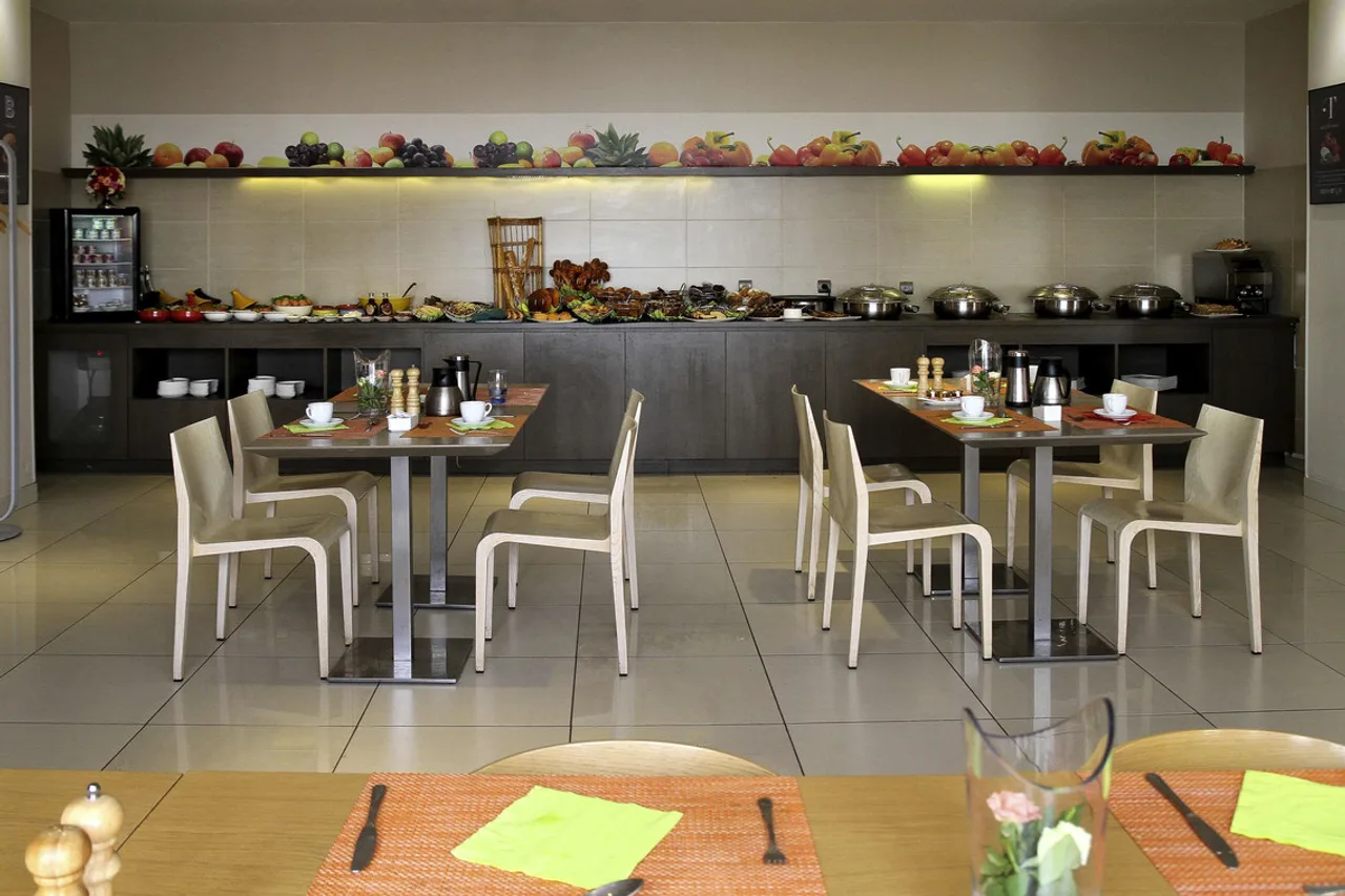 Novotel Constantine — ภาพห้องพักและบรรยากาศ