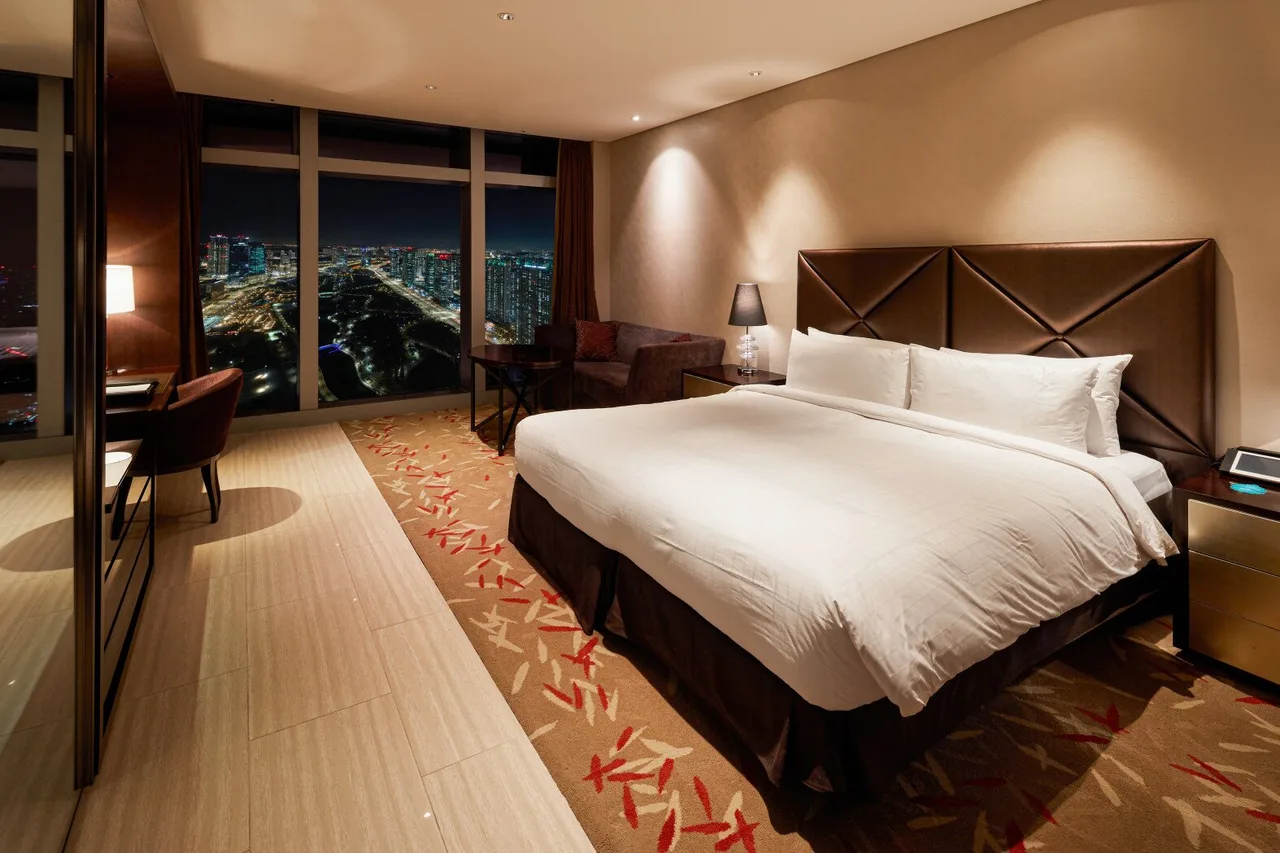 Oakwood Premier Incheon — rooms and atmosphere