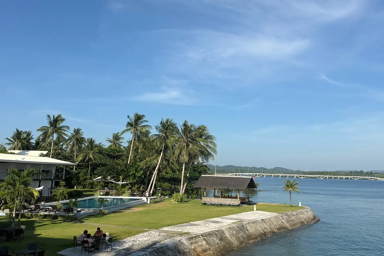 Ocean 101 Cloud 9 Surf Resort — ภาพห้องพักและบรรยากาศ
