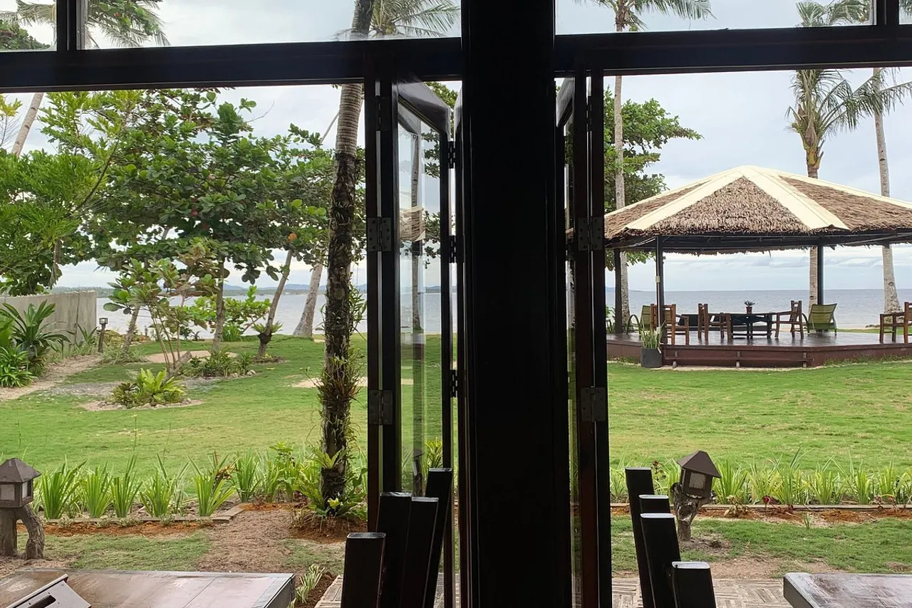 Ocean 101 Cloud 9 Surf Resort — ภาพห้องพักและบรรยากาศ