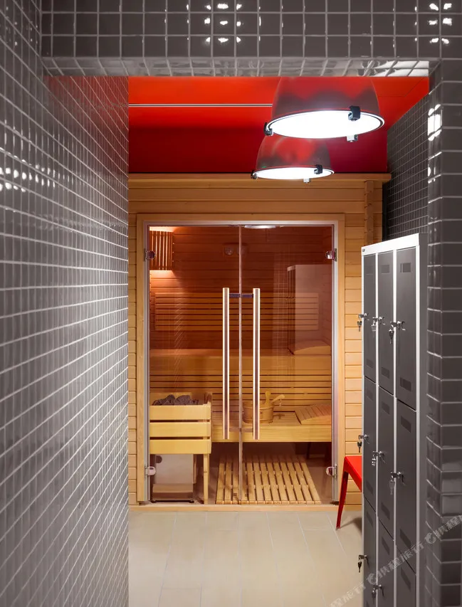 Okko Hotels Nantes Château — rooms and atmosphere