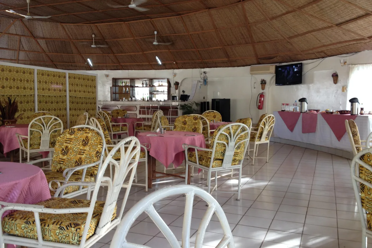 Olympe International Hotel — ภาพห้องพักและบรรยากาศ