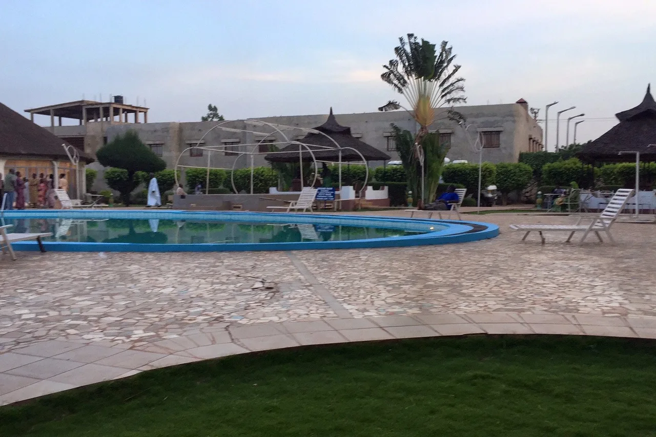 Olympe International Hotel — ภาพห้องพักและบรรยากาศ