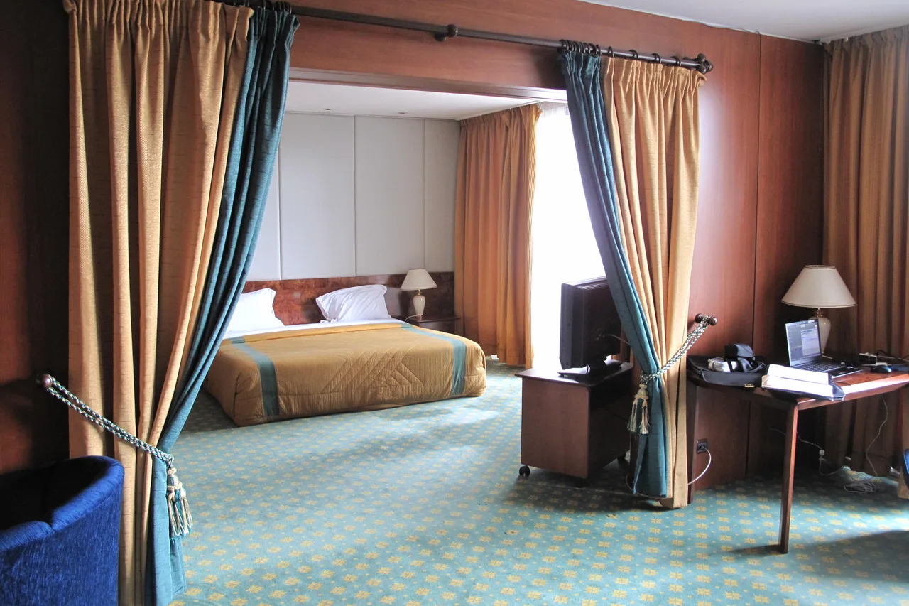 Olympic Palace Hotel — ภาพห้องพักและบรรยากาศ