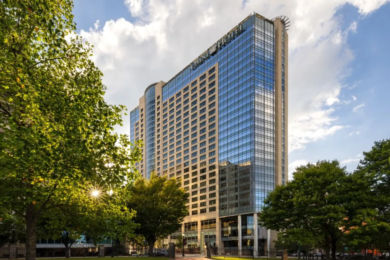 Omni Atlanta Hotel at Centennial Park — ภาพห้องพักและบรรยากาศ