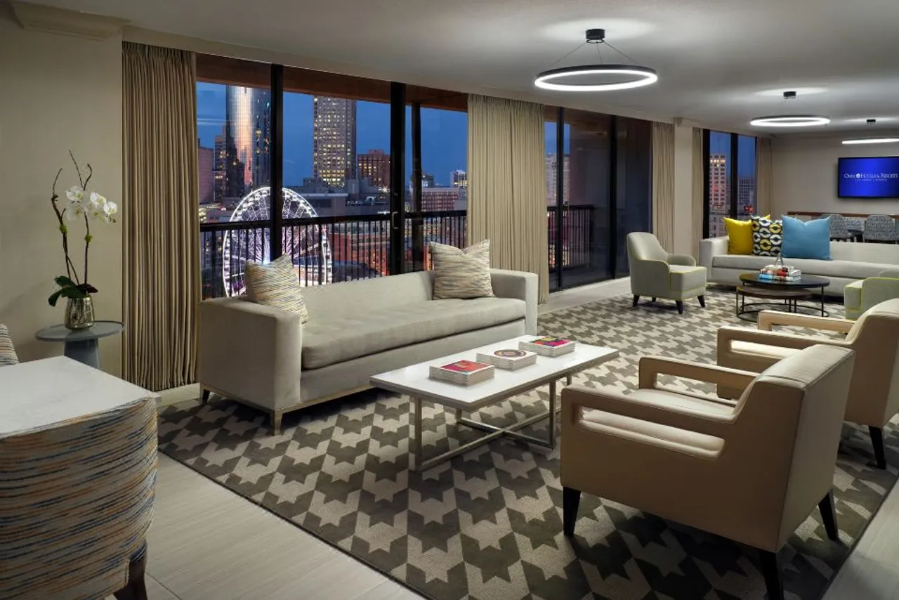 Omni Atlanta Hotel at Centennial Park — ภาพห้องพักและบรรยากาศ