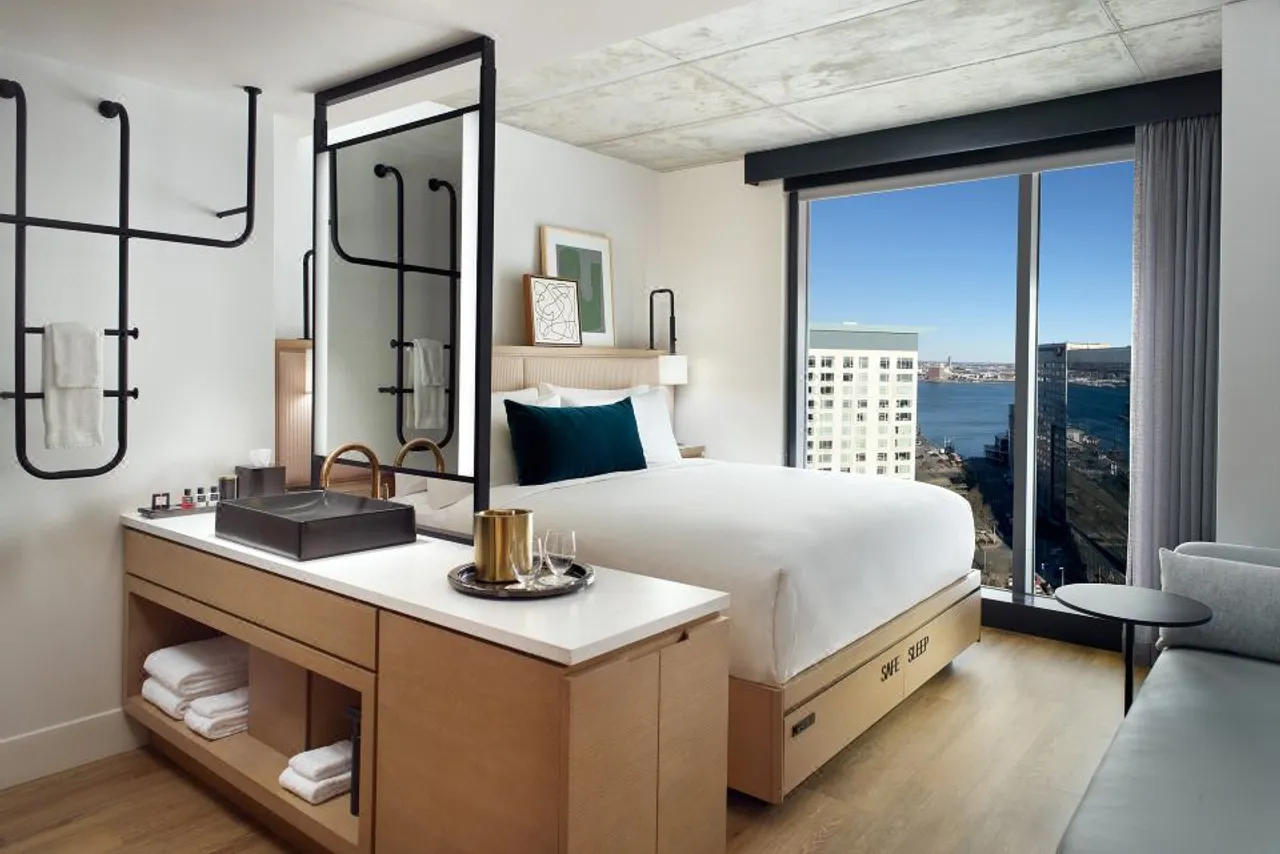 Omni Boston Hotel at the Seaport — ภาพห้องพักและบรรยากาศ