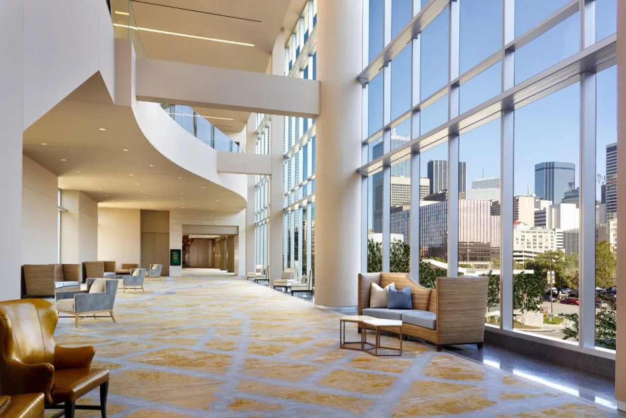 Omni Dallas Hotel — ภาพห้องพักและบรรยากาศ