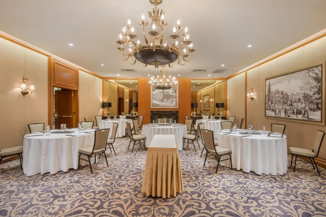 The Omni King Edward Hotel — ภาพห้องพักและบรรยากาศ