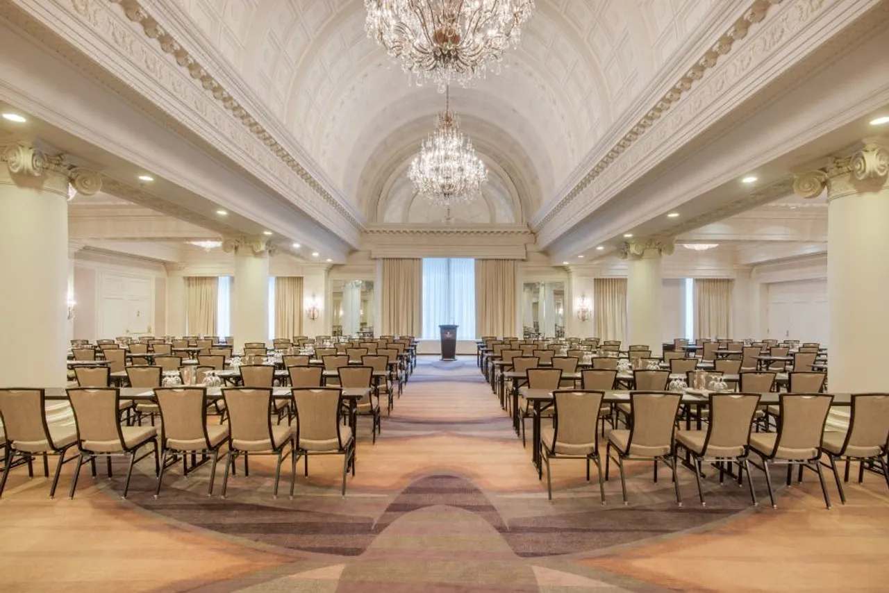 The Omni King Edward Hotel — ภาพห้องพักและบรรยากาศ