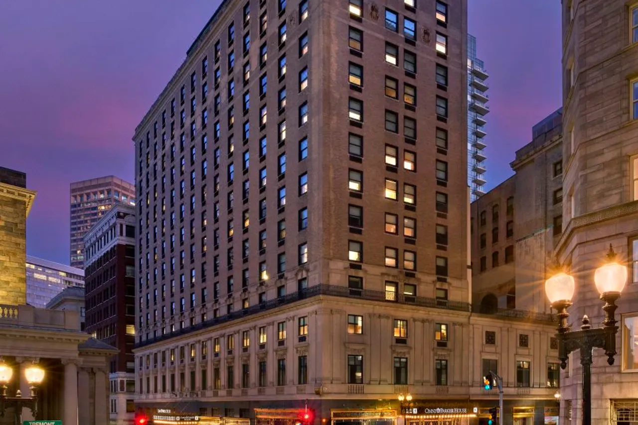 Omni Parker House — ภาพห้องพักและบรรยากาศ