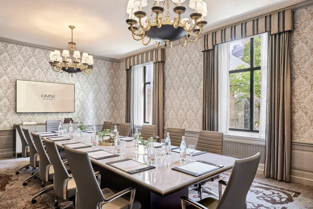 Omni Parker House — ภาพห้องพักและบรรยากาศ