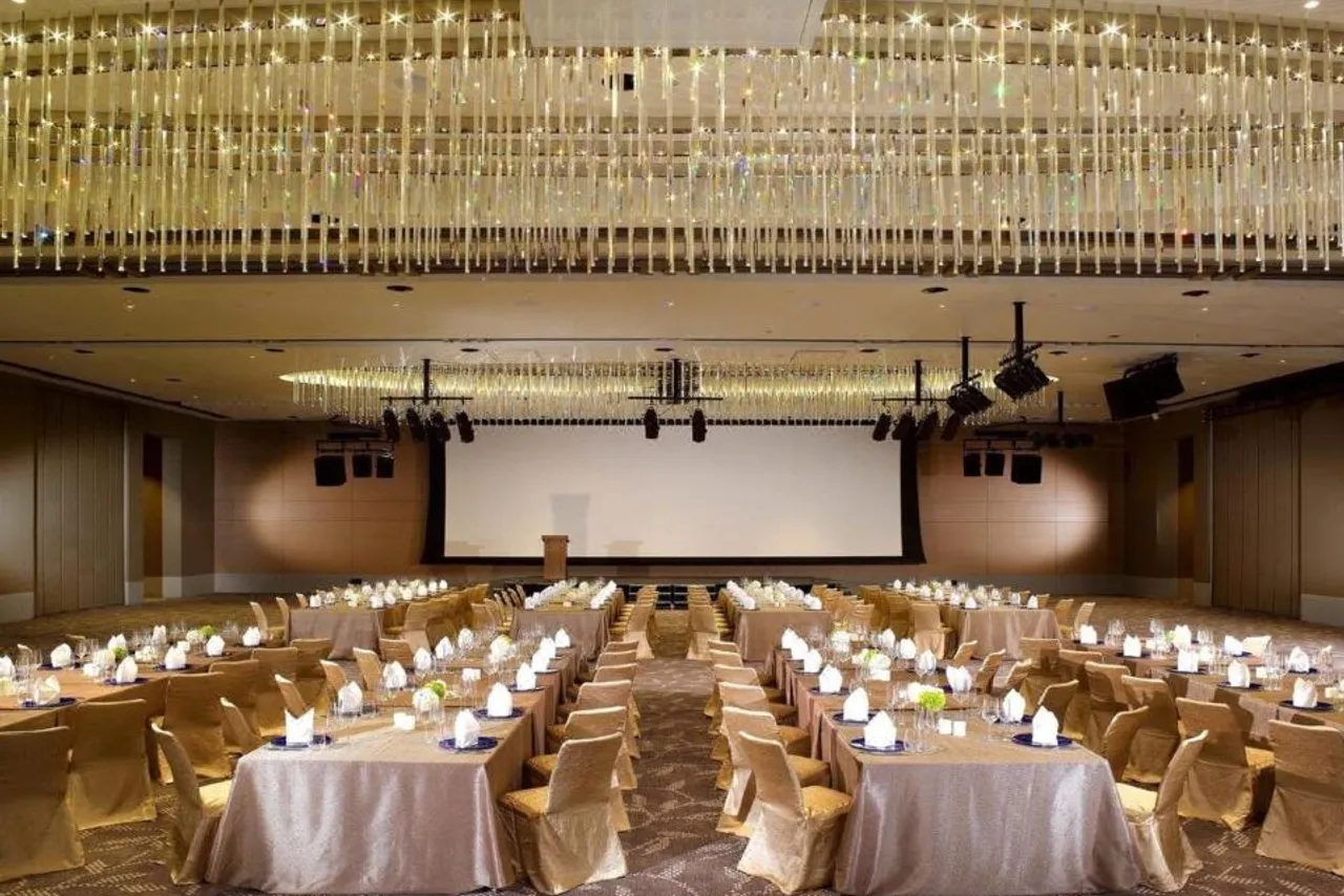 One Farrer Hotel — ภาพห้องพักและบรรยากาศ