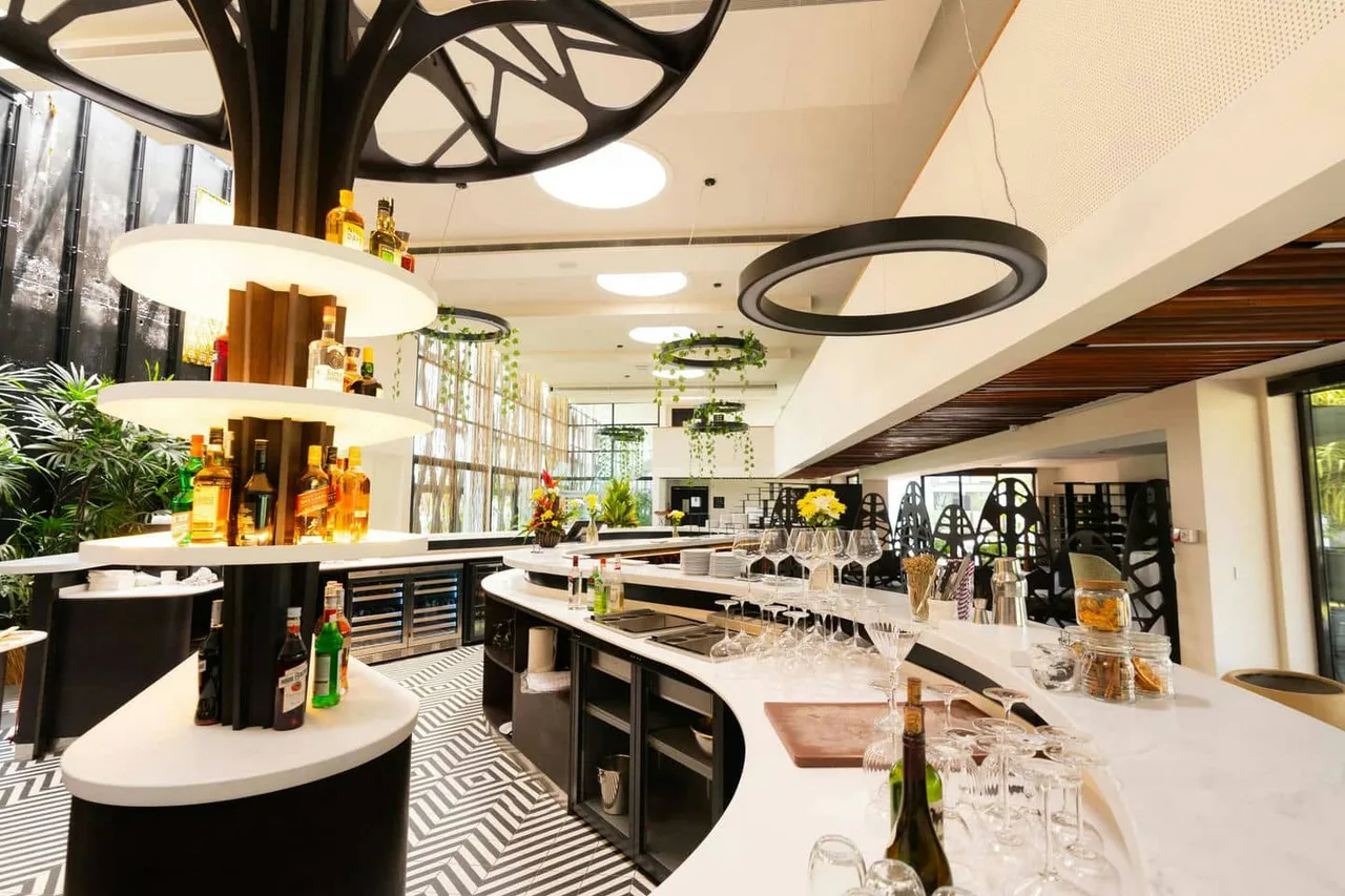 ONOMO Hotel Abidjan Airport — ภาพห้องพักและบรรยากาศ