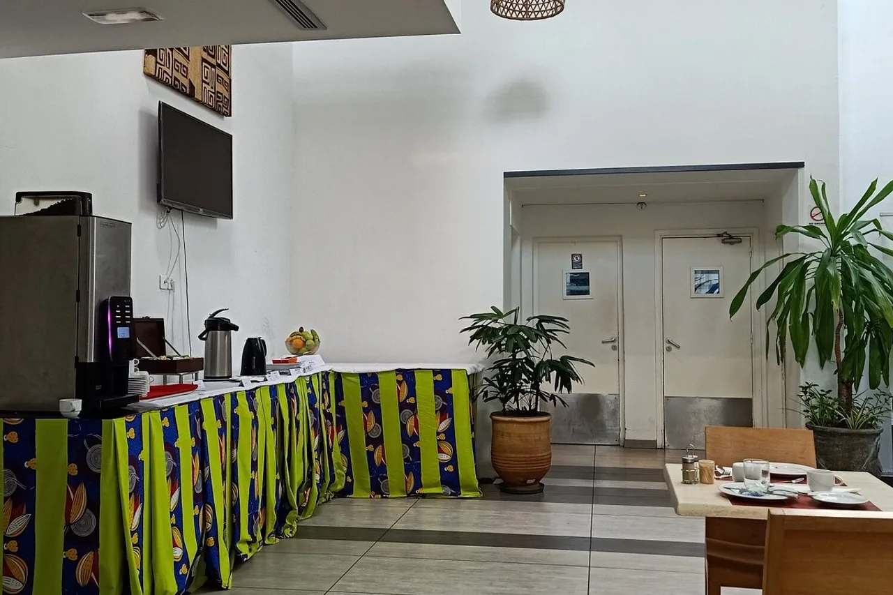 Onomo Hotel Libreville — ภาพห้องพักและบรรยากาศ