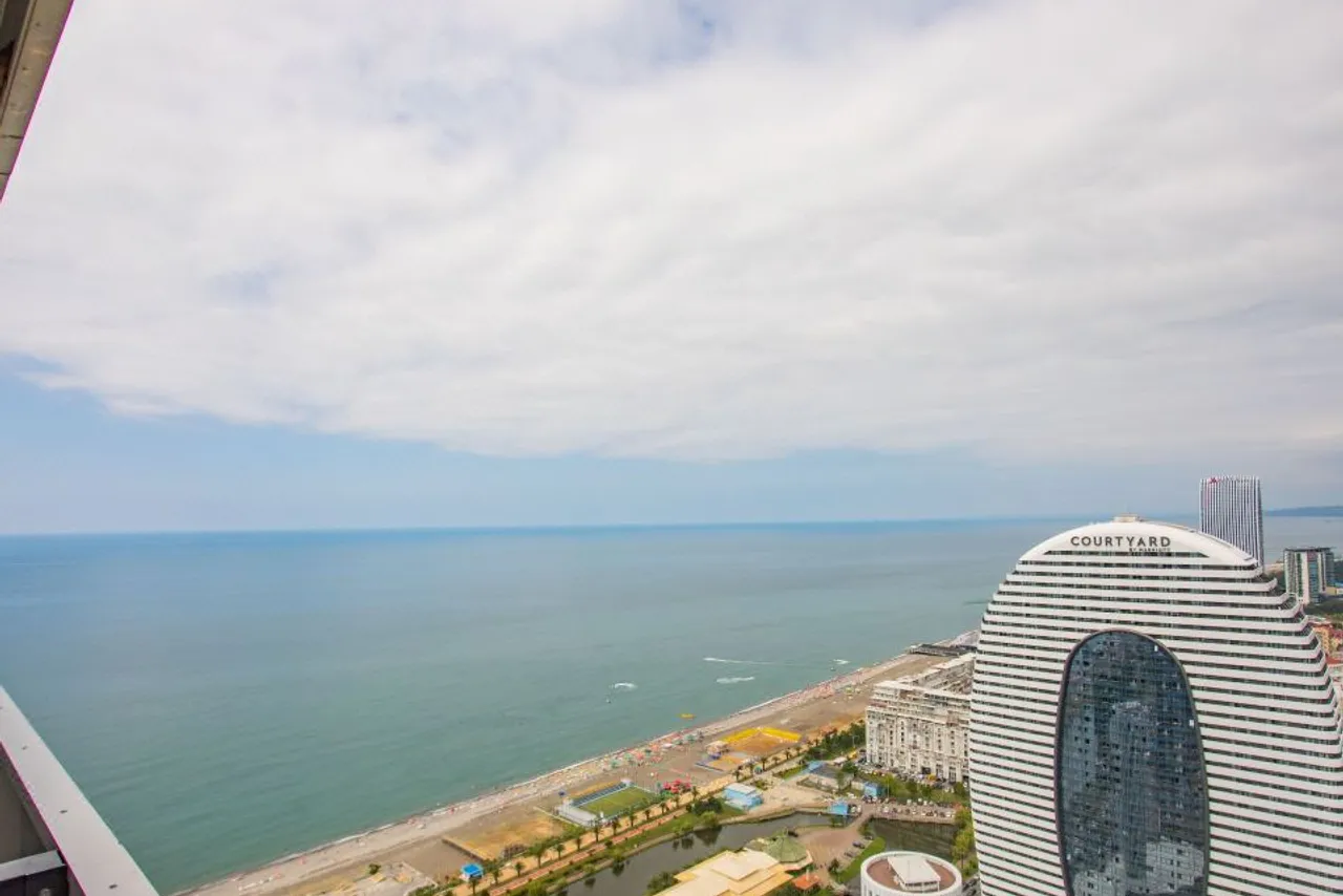 Orbi City — ภาพห้องพักและบรรยากาศ