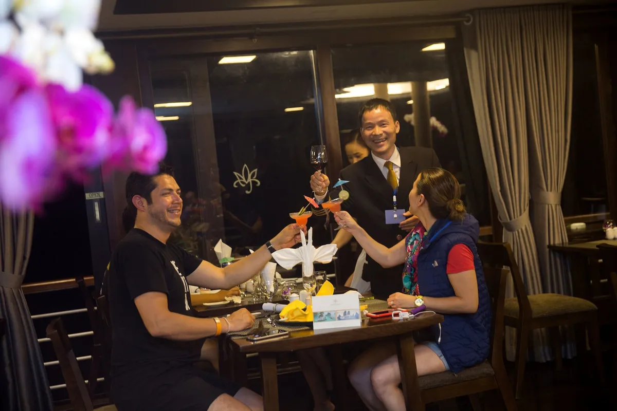 Orchid Ha Long Cruise — rooms and atmosphere