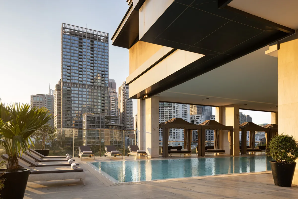 Oriental Residence Bangkok — rooms and atmosphere