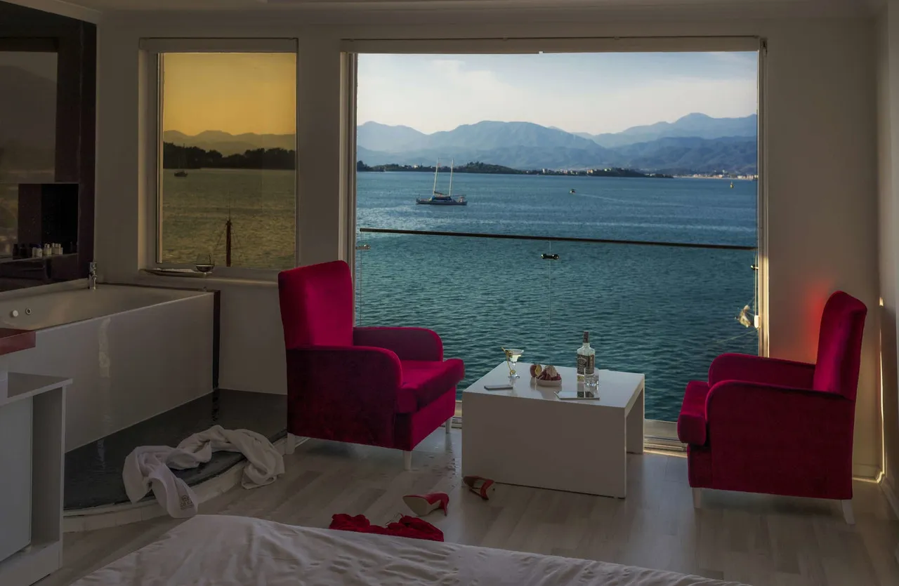 Orka Boutique Hotel — rooms and atmosphere