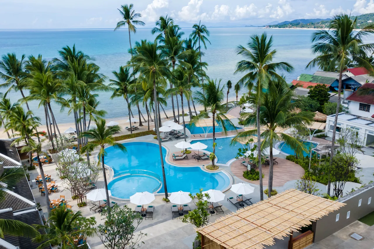 OUTRIGGER Koh Samui Beach Resort — rooms and atmosphere