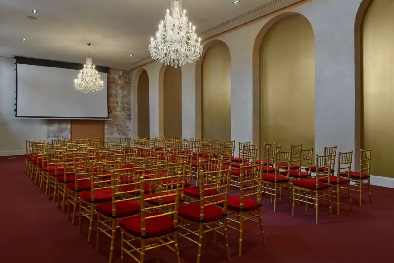 Palace Elisabeth, Hvar Heritage Hotel — rooms and atmosphere