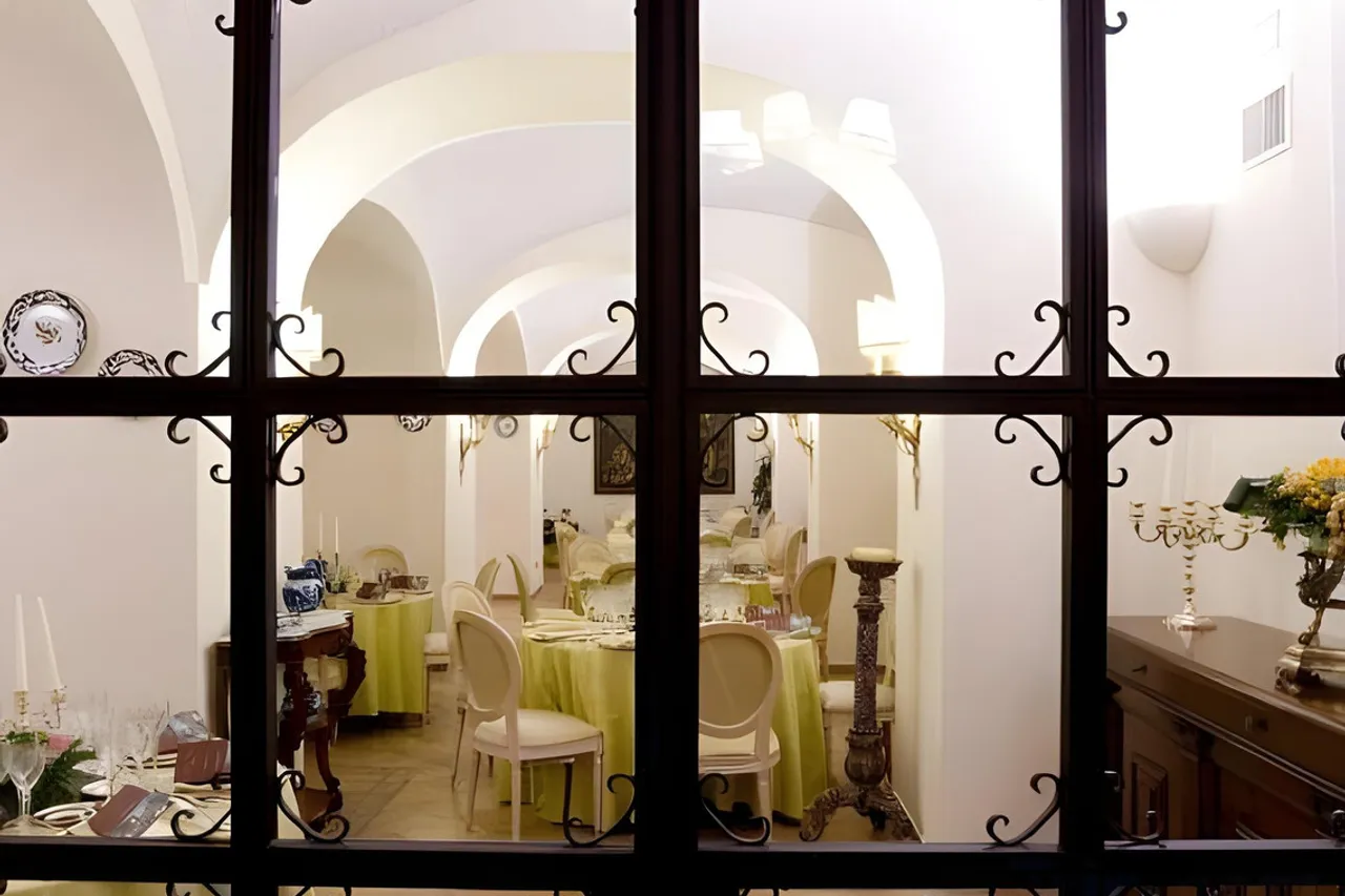 Palazzo Alabardieri — ภาพห้องพักและบรรยากาศ