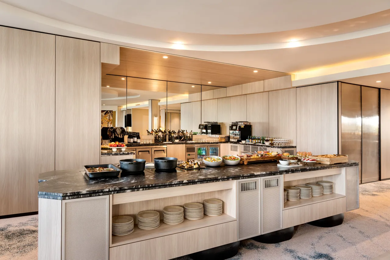 Pan Pacific Perth — rooms and atmosphere